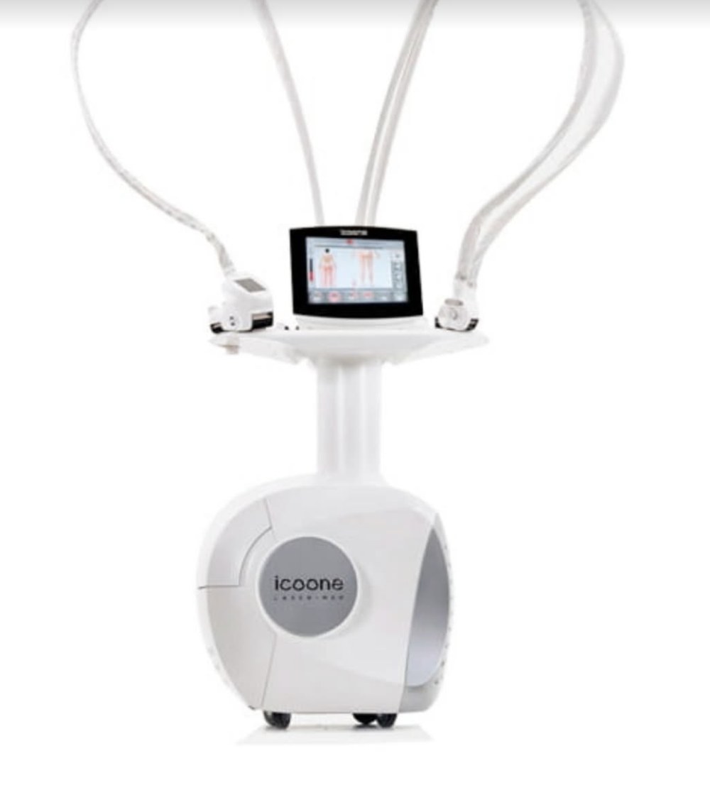Echipamentul Icoone Laser Med din materialele clinicii